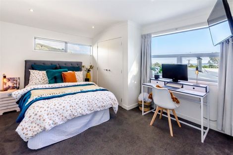 Photo of property in 1b Winara Avenue, Waikanae, 5036