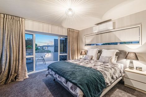 Photo of property in 2a Midway Avenue, Castor Bay, Auckland, 0620