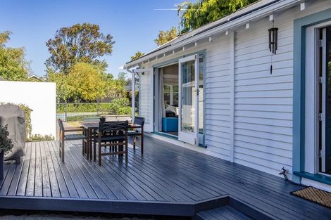 Photo of property in 98 Knowles Street, St Albans, Christchurch, 8052