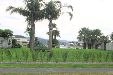 Photo of property in 407 Waterways Parade, Pauanui, Hikuai, 3579