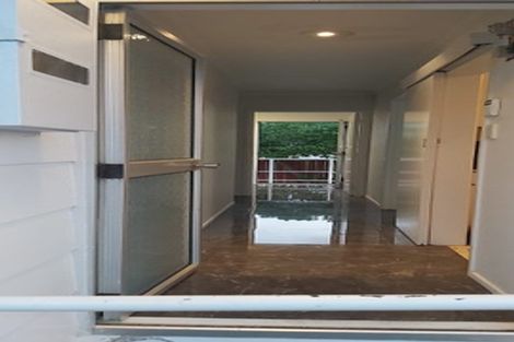 Photo of property in 2/147 Gills Road, Half Moon Bay, Auckland, 2014