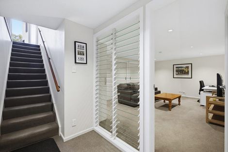 Photo of property in 108 Oriel Avenue, Tawa, Wellington, 5028