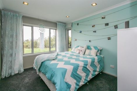 Photo of property in 1271 Upland Road, Egmont Village, Inglewood, 4386