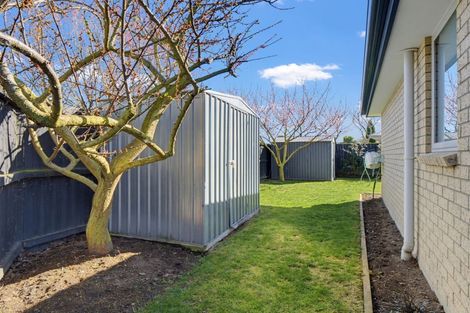 Photo of property in 15 Cellars Way, Yaldhurst, Christchurch, 8042