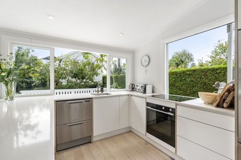 Photo of property in 14 Beaconsfield Street, Devonport, Auckland, 0624