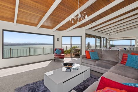 Photo of property in 159 Thompson Road, Bluff Hill, Napier, 4110