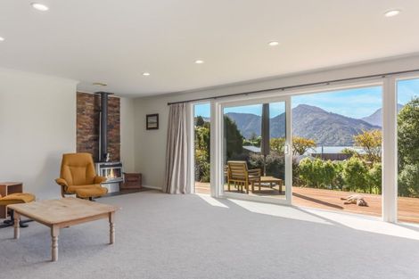 Photo of property in 50 Moenui Road, Havelock, Picton, 7281