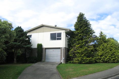 Photo of property in 5 Glenrae Grove, Silverstream, Upper Hutt, 5019