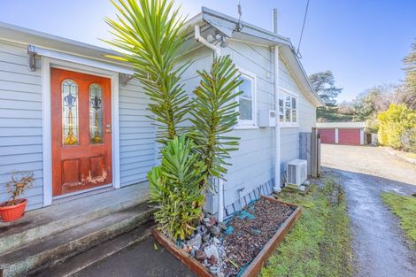 Photo of property in 21 Great North Road, Waipawa, 4210