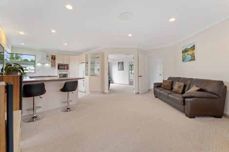 Photo of property in 8 Adam Lile Drive, Highlands Park, New Plymouth, 4312