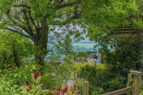 Photo of property in 12 Island View Terrace, Cockle Bay, Auckland, 2014