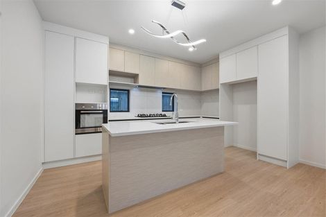 Photo of property in 50 Whakairo Crescent, Gulf Harbour, Whangaparaoa, 0930