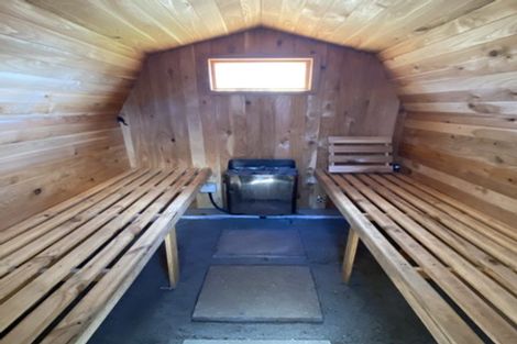 Photo of property in 98 William Street, Petone, Lower Hutt, 5012