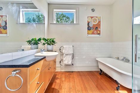 Photo of property in 60 Wiseley Road, Hobsonville, Auckland, 0618