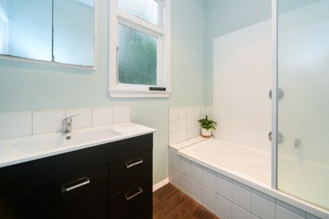 Photo of property in 39 Birmingham Street, Takaro, Palmerston North, 4412