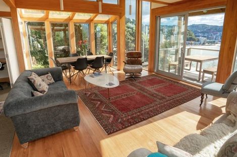 Photo of property in 300b Oriental Parade, Oriental Bay, Wellington, 6011