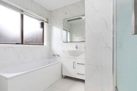 Photo of property in 2/451 Great South Road, Papatoetoe, Auckland, 2025