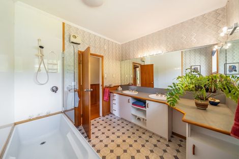 Photo of property in 298b Paekakariki Hill Road, Paekakariki Hill, Porirua, 5381