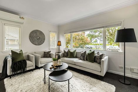 Photo of property in 72 Ngataringa Road, Devonport, Auckland, 0624