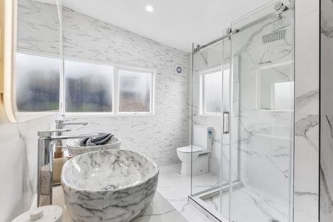 Photo of property in 3a Pah Road, Cockle Bay, Auckland, 2014