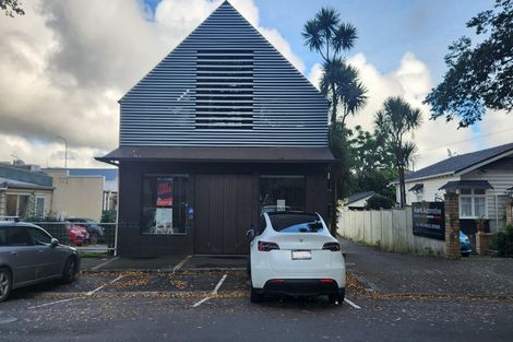 Photo of property in 2/2 Empire Road, Epsom, Auckland, 1023