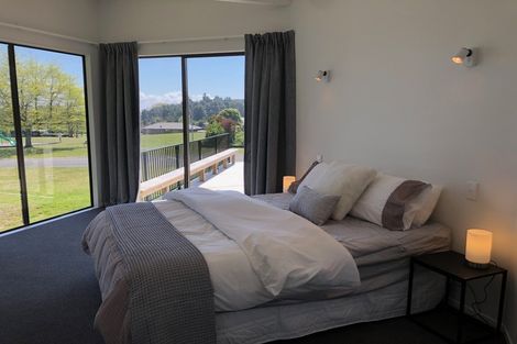 Photo of property in 3 Rowena Crescent, Motuoapa, 3382