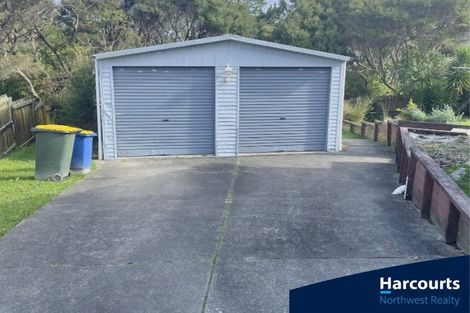 Photo of property in 89 West Harbour Drive, West Harbour, Auckland, 0618