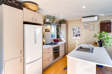 Photo of property in 4b Ward Crescent, Marewa, Napier, 4110