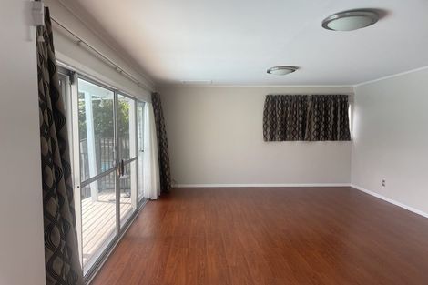 Photo of property in 29 Becroft Drive, Forrest Hill, Auckland, 0620