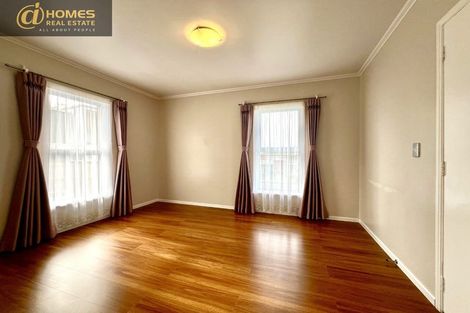 Photo of property in 19 Glenside Avenue, Pakuranga, Auckland, 2010