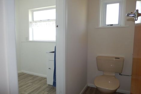 Photo of property in 56 Stuart Street, Holmes Hill, Oamaru, 9401