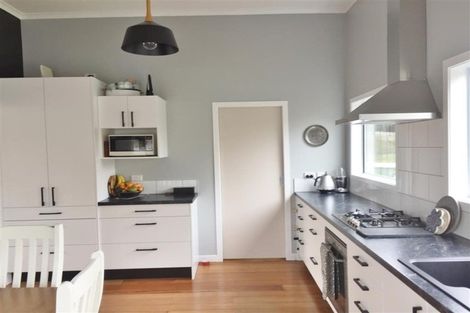 Photo of property in 19 Buxton Road, Westmere, Whanganui, 4501