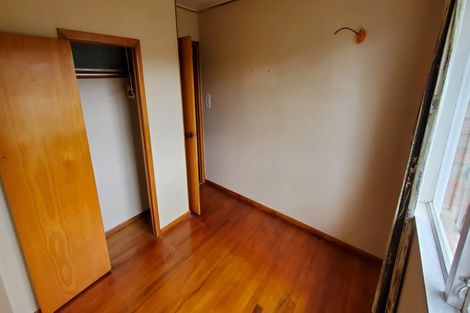 Photo of property in 71 Marlborough Avenue, Glenfield, Auckland, 0629