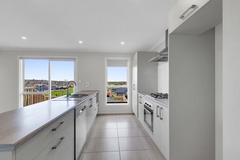 Photo of property in 66 Pragma Rise, Huntington, Hamilton, 3210