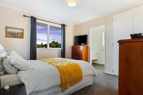 Photo of property in 32b Mili Way, Ranui, Auckland, 0612