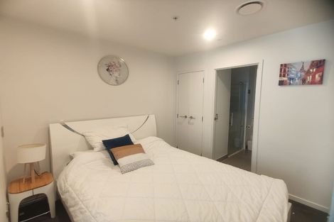 Photo of property in 10 Jubaea Place, Henderson, Auckland, 0610