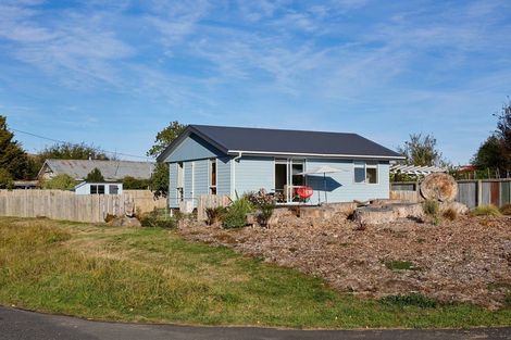 Photo of property in 27 Parnassus Street, Waiau, 7332