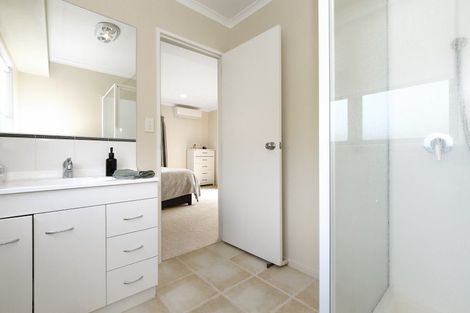 Photo of property in 54 Village Park Drive, Welcome Bay, Tauranga, 3112