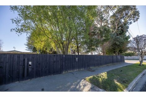 Photo of property in 13 Rowcliffe Crescent, Avonside, Christchurch, 8061
