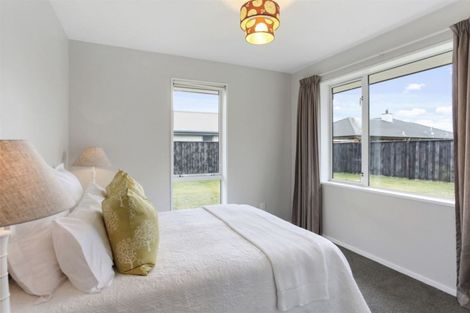 Photo of property in 4 Taniwha Street, Pegasus, 7612