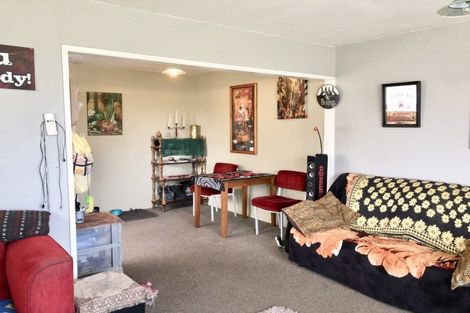 Photo of property in 34 Seadown Crescent, Amberley, 7410