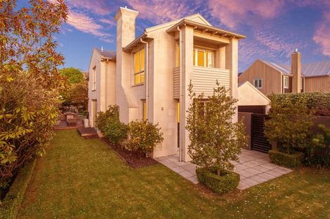 Photo of property in 22 Thornycroft Street, Fendalton, Christchurch, 8052