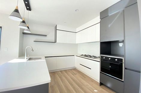 Photo of property in 8 Parton Road, Pukekohe, 2120