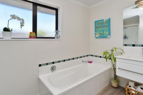 Photo of property in 7c Olivea Place, Oxford, 7430