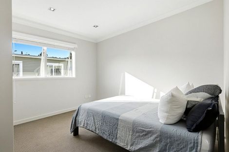 Photo of property in 12 Parkside Drive, Orewa, 0931