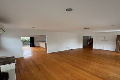 Photo of property in 10 Beldon Place, Pakuranga Heights, Auckland, 2010