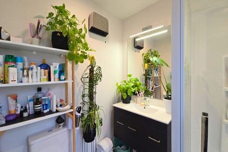 Photo of property in 5 Waterfowl Road, Jacks Point, 9371