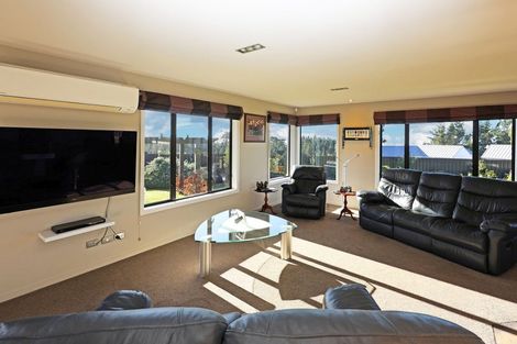Photo of property in 21 North Ridge Drive, Oamaru North, Oamaru, 9400