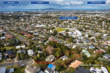 Photo of property in 10 Almadale Place, Hillcrest, Auckland, 0627