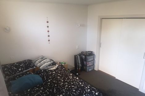 Photo of property in 1 Hadfield Terrace, Kelburn, Wellington, 6012